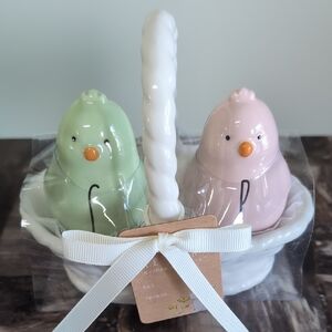 Rae Dunn Easter Chicks In a Basket Salt and Pepper Shakers Set, Ceramic 🐣